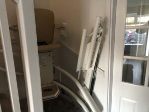Stannah 260 with moving rail